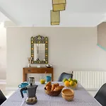 Сasa de vacaciones Charming House Next To The Sea